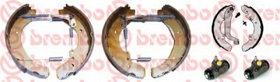 BREMBO k23013 -  Комплект тормозных колодок