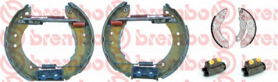 BREMBO k24016 -  Комплект тормозных колодок
