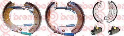 BREMBO k24044 -  Комплект тормозных колодок