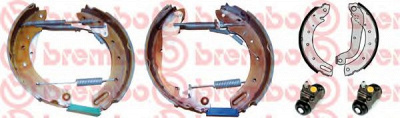 BREMBO k56011 -  Комплект тормозных колодок