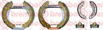 BREMBO k68062 -  Комплект тормозных колодок