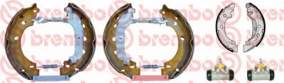 BREMBO k68071 -  Комплект тормозных колодок