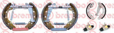 BREMBO k85047 -  Комплект тормозных колодок