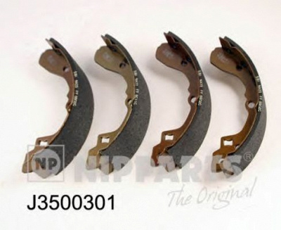 NIPPARTS j3500301 -  Комплект тормозных колодок