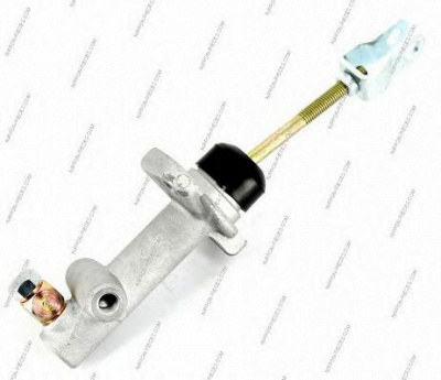 NPS d250o07 -  Главный цилиндр, система сцепления