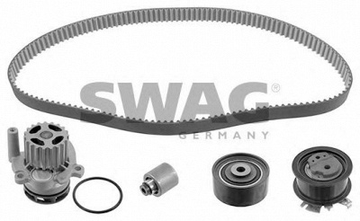 SWAG 30945119 -  Водяной насос + комплект зубчатого ремня