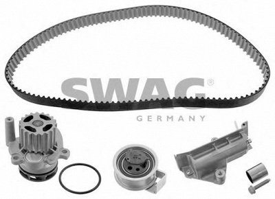 SWAG 30945132 -  Водяной насос + комплект зубчатого ремня