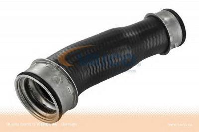 VAICO v102896 -  Трубка нагнетаемого воздуха