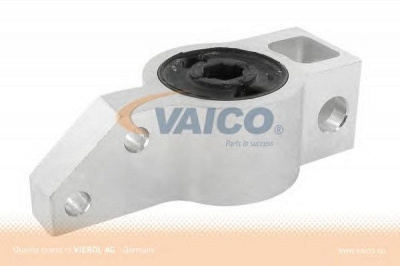 VAICO v103117 -  Подвеска, рычаг независимой подвески колеса