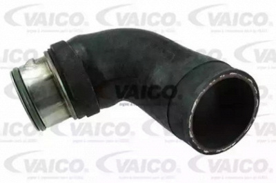 VAICO v104379 -  Трубка нагнетаемого воздуха