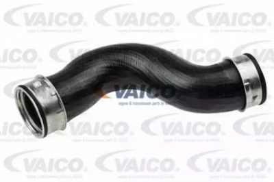 VAICO v104380 -  Трубка нагнетаемого воздуха