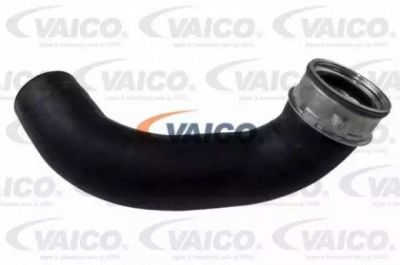 VAICO v104384 -  Трубка нагнетаемого воздуха