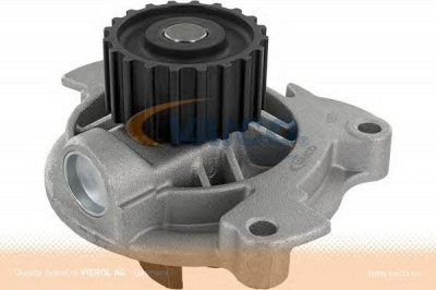 VAICO v1050017 -  Водяной насос