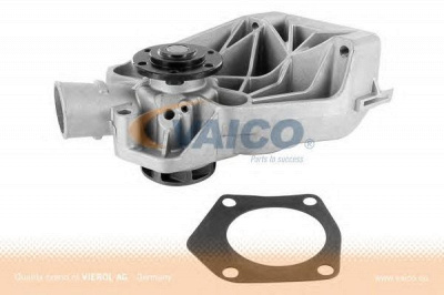 VAICO v1050068 -  Водяной насос