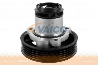 VAICO v1050069 -  Водяной насос