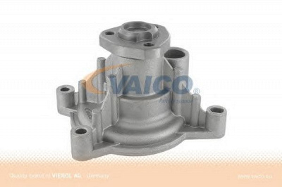VAICO v1050070 -  Водяной насос