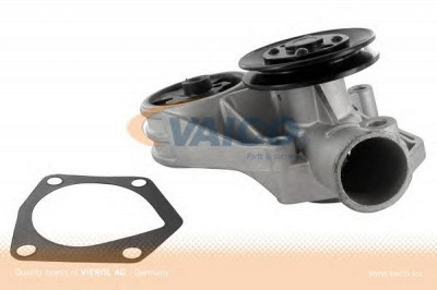 VAICO v1050075 -  Водяной насос