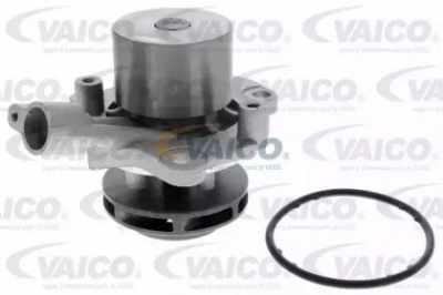VAICO v1050099 -  Водяной насос