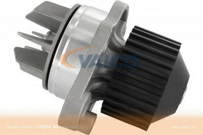 VAICO v2250017 -  Водяной насос