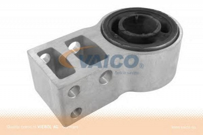 VAICO v240347 -  Подвеска, рычаг независимой подвески колеса