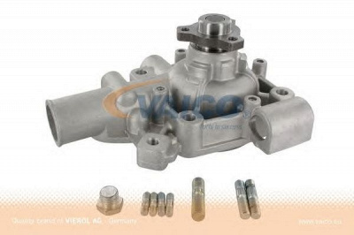 VAICO v2450015 -  Водяной насос