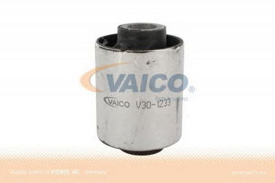 VAICO v301233 -  Подвеска, рычаг независимой подвески колеса