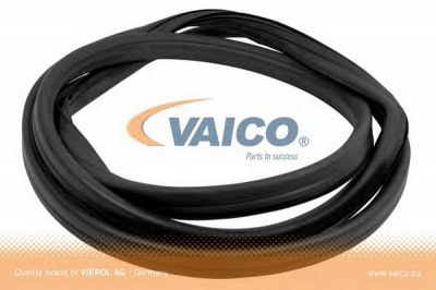 VAICO v301552 -  Прокладка, заднее стекло