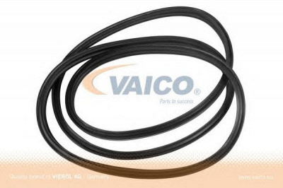 VAICO v301567 -  Прокладка, задняя дверь багажника / помещения для груза