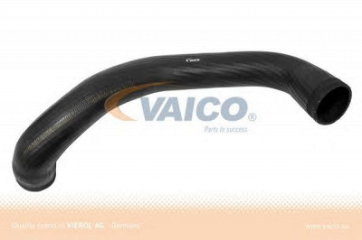 VAICO v302450 -  Трубка нагнетаемого воздуха