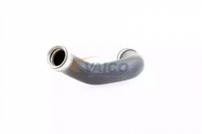VAICO v302648 -  Трубка нагнетаемого воздуха