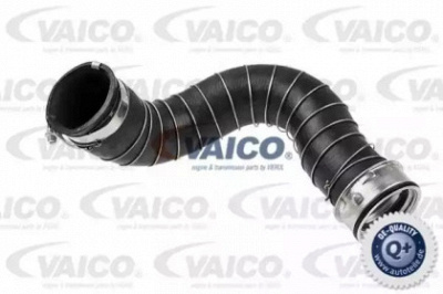 VAICO v302711 -  Трубка нагнетаемого воздуха