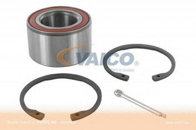 VAICO v400379 -  Комплект подшипника ступицы колеса