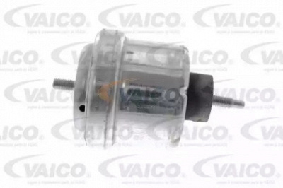 VAICO v401120 -  Подвеска, двигатель