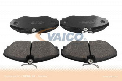 VAICO v408021 -  Комплект тормозных колодок, дисковый тормоз
