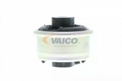 VAICO v460717 -  Подвеска, рычаг независимой подвески колеса