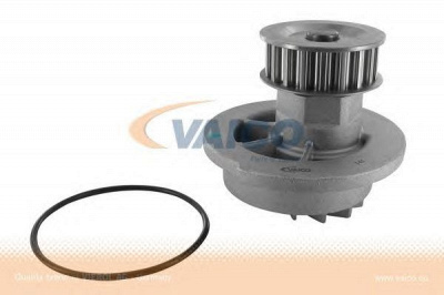 VAICO v5150004 -  Водяной насос