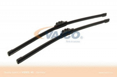 VAICO v990102 -  Щетка стеклоочистителя