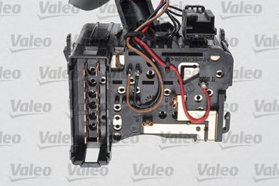 VALEO 251592 -  Выключатель на колонке рулевого управления