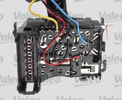 VALEO 251601 -  Выключатель на колонке рулевого управления