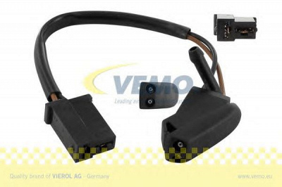 VEMO v10080292 -  Распылитель воды для чистки, система очистки окон