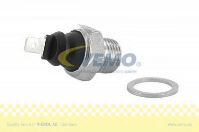 VEMO v10730082 -  Датчик давления масла