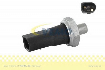 VEMO v10730085 -  Датчик давления масла
