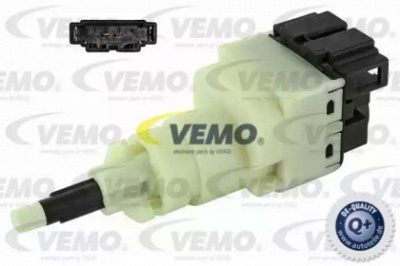 VEMO v10730365 -  Выключатель, привод сцепления (Tempomat)