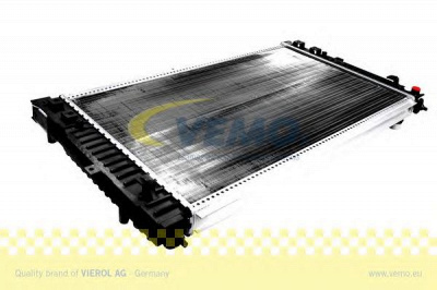 VEMO v15605041 -  Радиатор, охлаждение двигателя