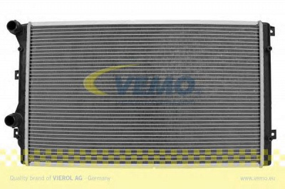 VEMO v15605067 -  Радиатор, охлаждение двигателя