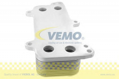 VEMO v15606017 -  масляный радиатор, двигательное масло