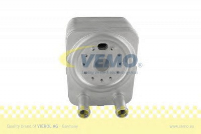 VEMO v15606023 -  масляный радиатор, двигательное масло