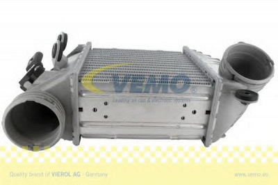 VEMO v15606033 -  Интеркулер