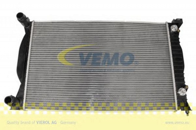 VEMO v15606040 -  Радиатор, охлаждение двигателя