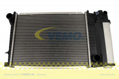VEMO v20601500 -  Радиатор, охлаждение двигателя